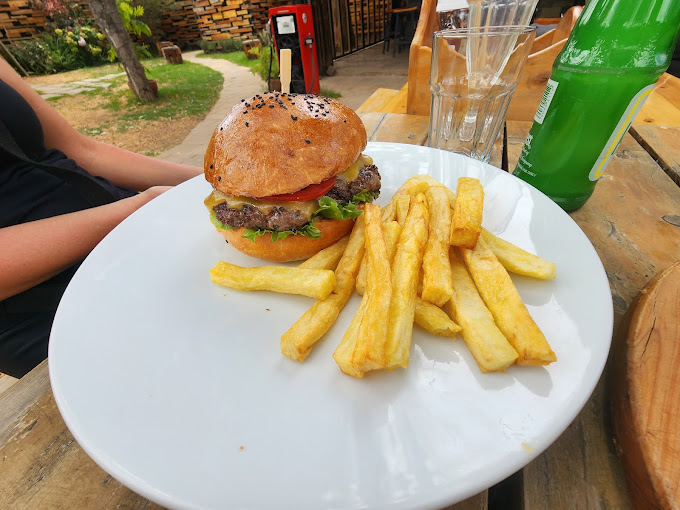 The Nook Cafe & Bar