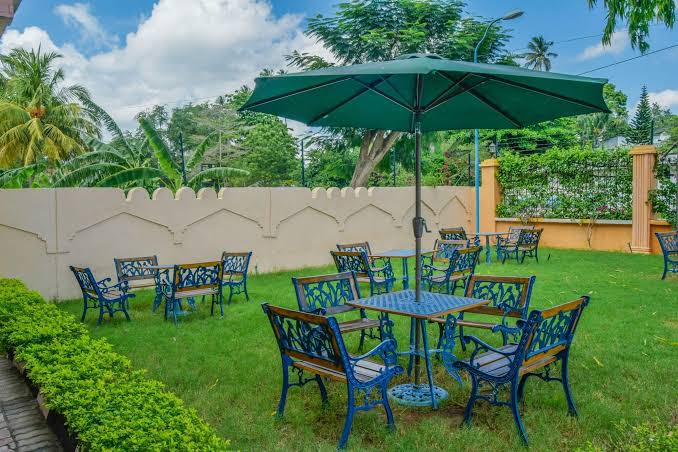 Abla Beach Hotel & Apartments