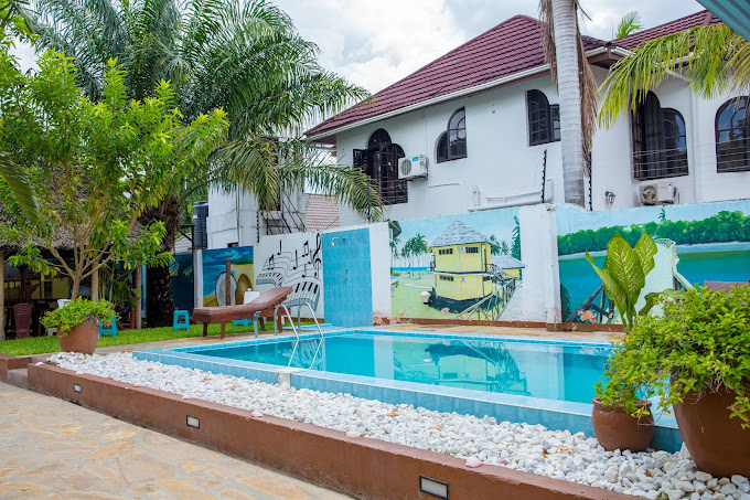 THE DAISY COMFORT HOME-DAR ES SALAAM