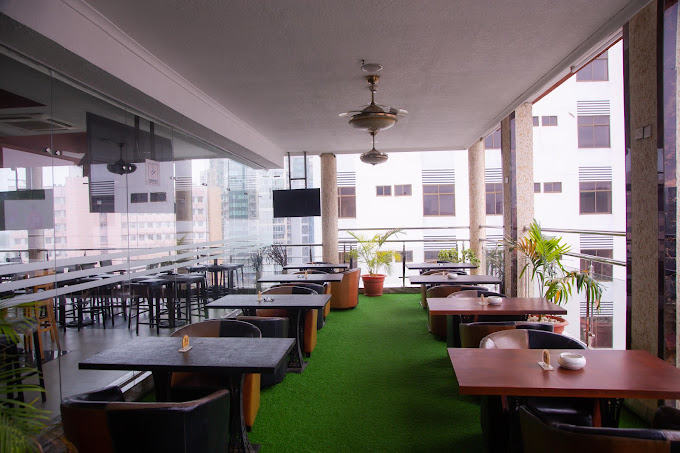 Tiffany Diamond Hotel, Makunganya street , Dar es salaam