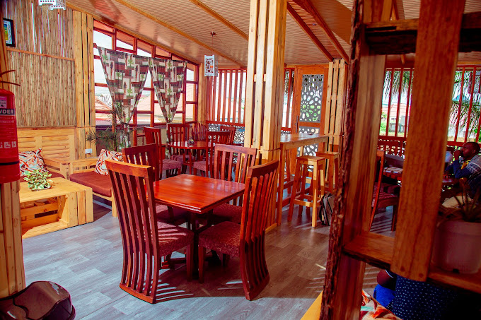 WILLOW INN