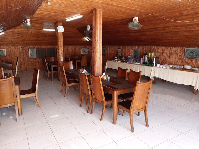 ALL SEASONS HOTEL