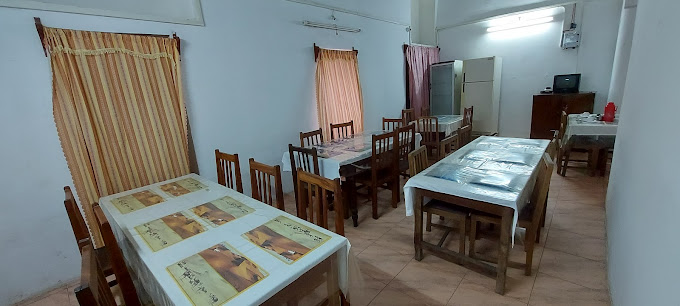 Karibu Inn