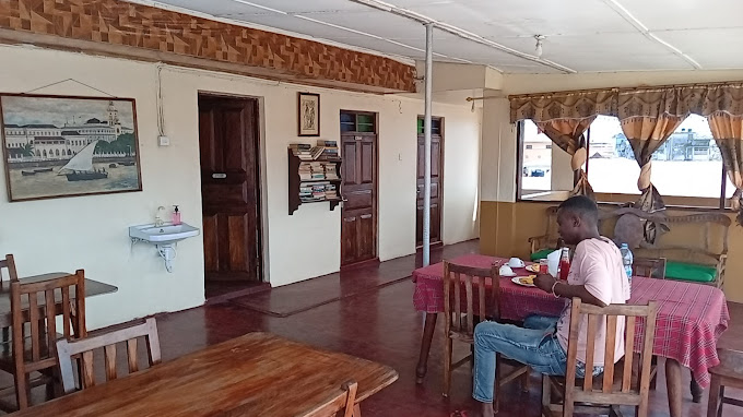 Flamingo Guest House