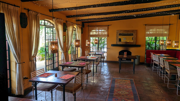 Le Rustique Hotel