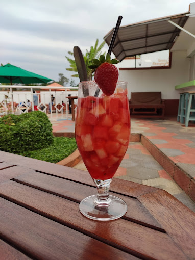 Meru Slopes Hotel