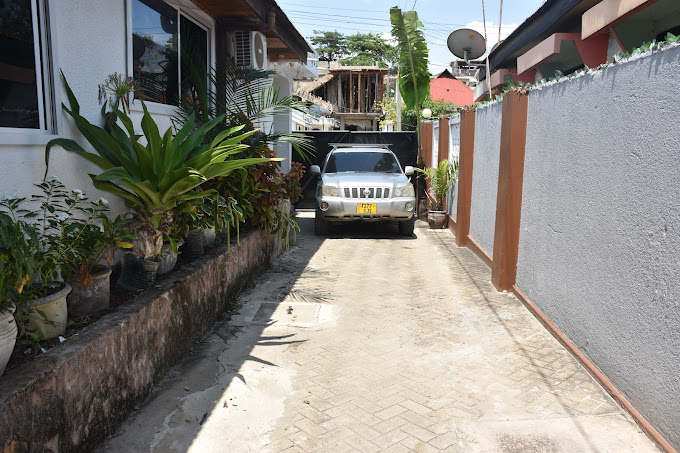 Kituri Hostel