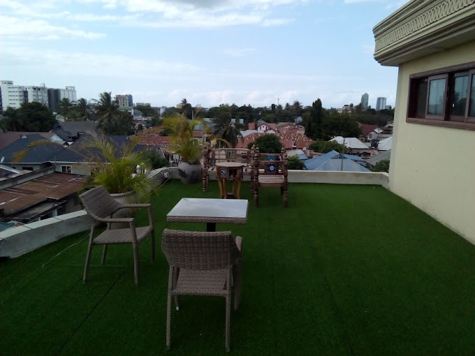 Hotel Lantana