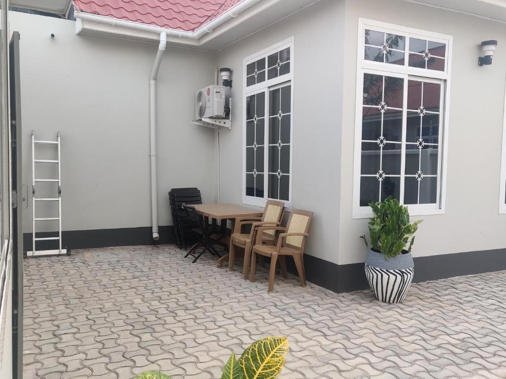 FAD Home & Apartments