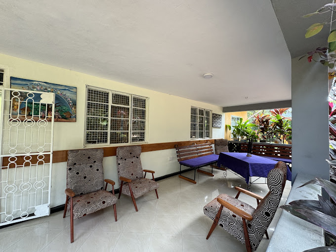 Jacaranda Homestay