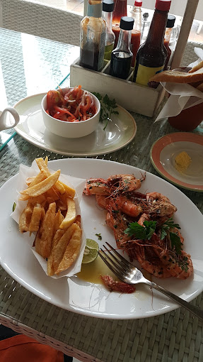 Abla Beach Hotel & Apartments
