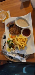 Chillax Cafe Lounge