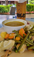 Hugo’s Garden Bar & Restaurant