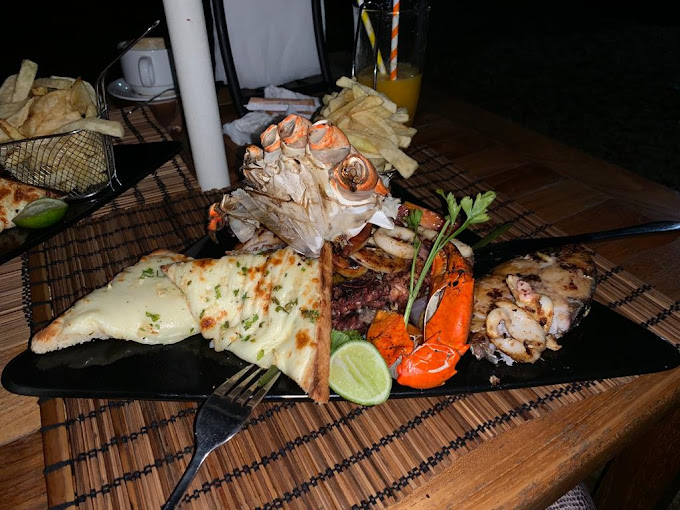 Mimi Cafe