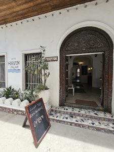 Horizon Palace Hotel