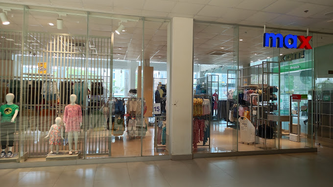 Michenzani Mall