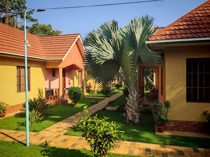 Lindrin Lodge