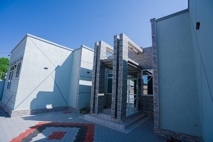 Palm Rest House