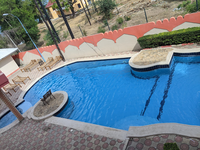 Abla Beach Hotel & Apartments