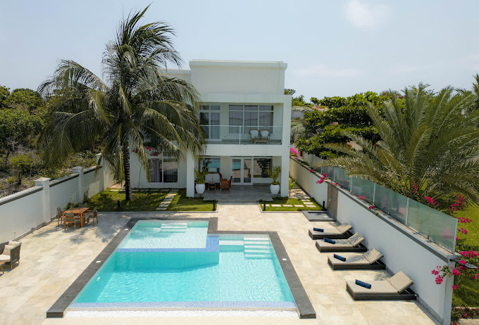 DT Beachfront Villas