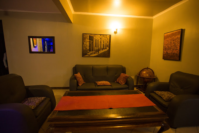 Kaya Inn
