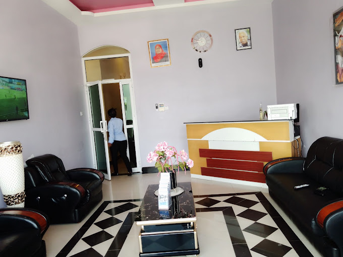 MARKDON EXECUTIVE LODGE