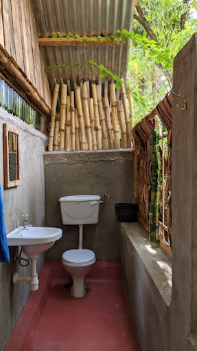 Backyard Moshi Eco Bungalow