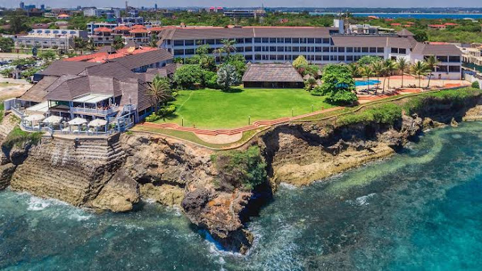 Sea Cliff Hotel