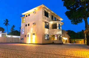 Velmont Hotel
