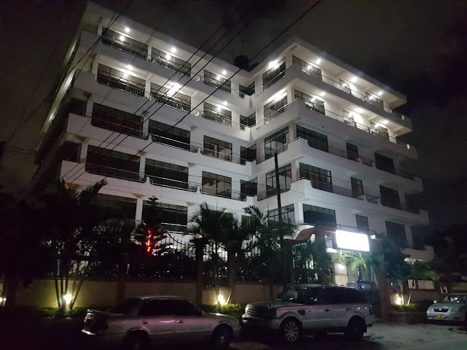 Wanyama Hotel