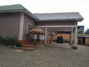 Executive Airport Hotel