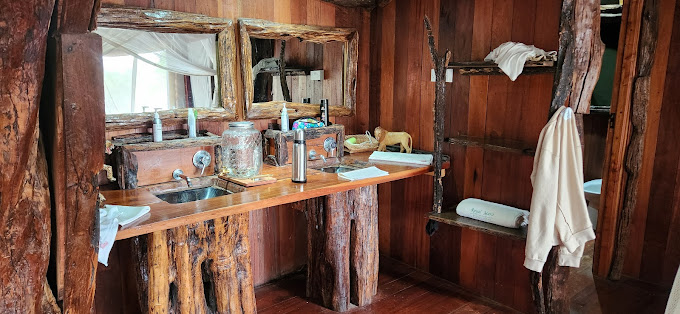 Royal Mara Safari Lodge
