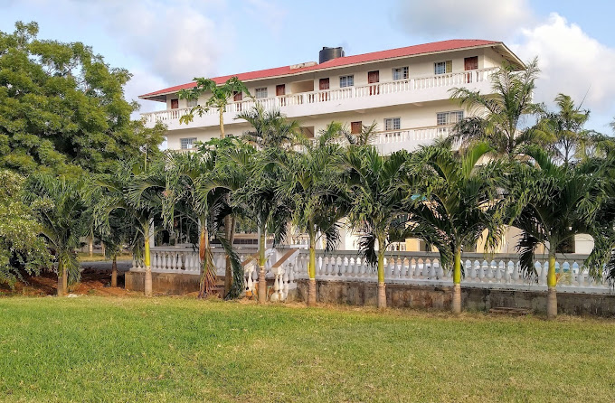 Watergate Sea Front Apartments