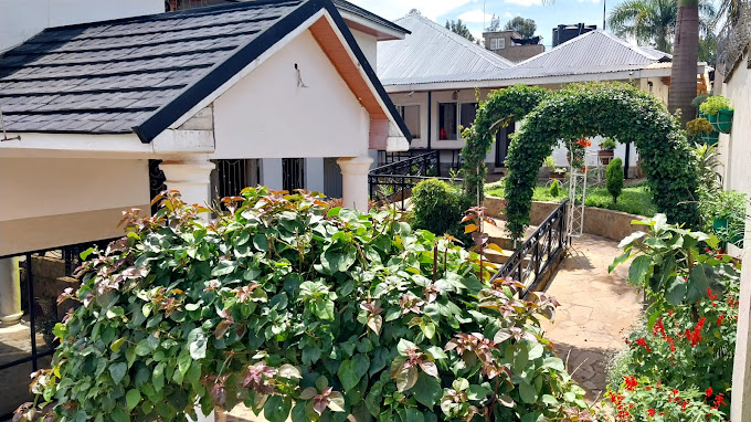 Place Caravan Hotel – Kakamega