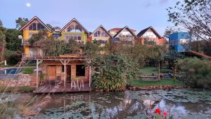 Yellow Haven Lodge