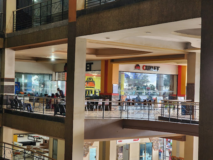 Freedom City Mall