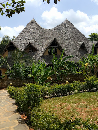 Jumbo Hilltop Lodge