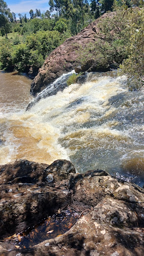 Kapsurur Waterfall