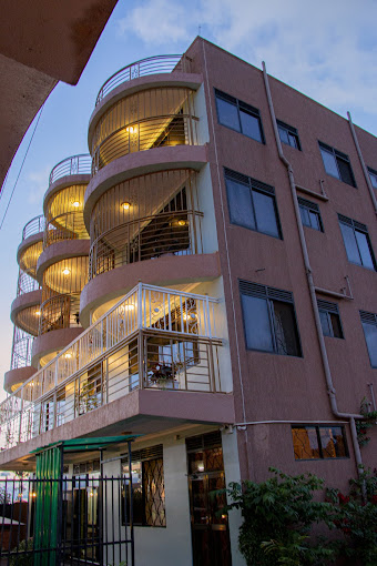 Seed Hotel