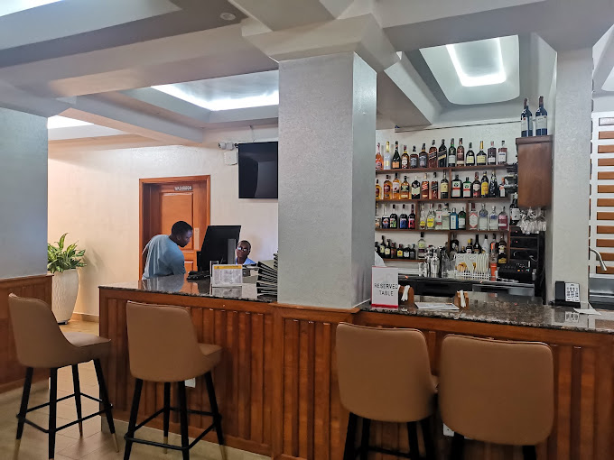Adden Palace Hotel