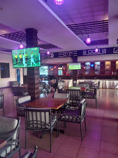 Gold Crest Hotel