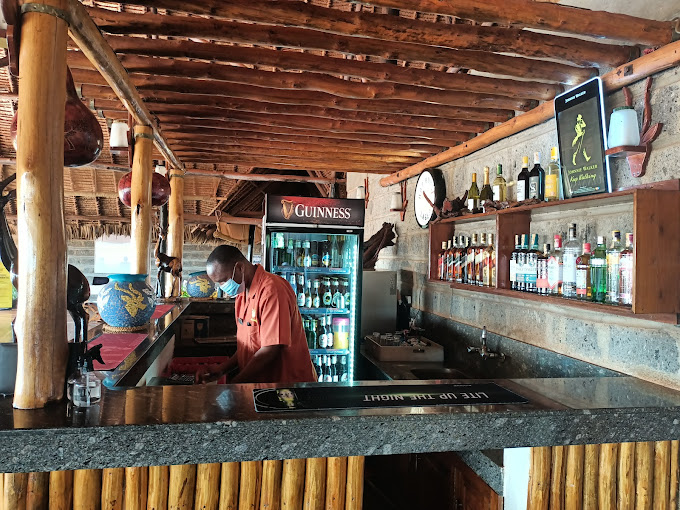 Ngutuni Lodge