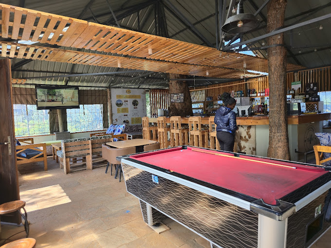 SIRWO COFFEE CLUB (Crane’s Outdoor)