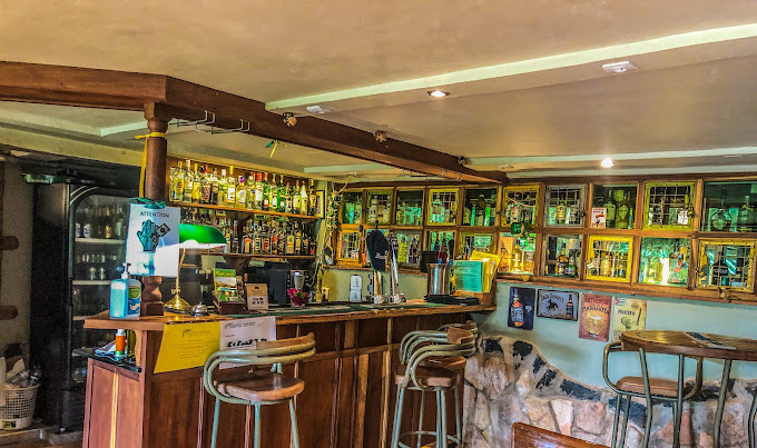 Yellow Haven Lodge