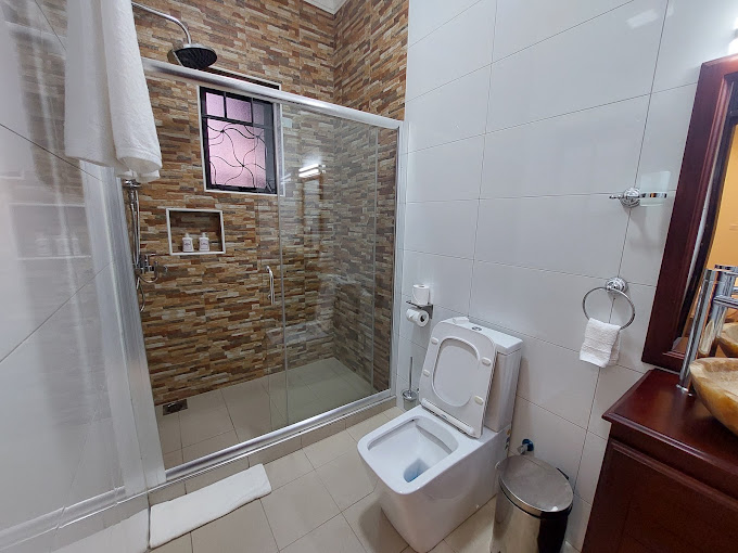 Entebbe Stay Apart-Hotel