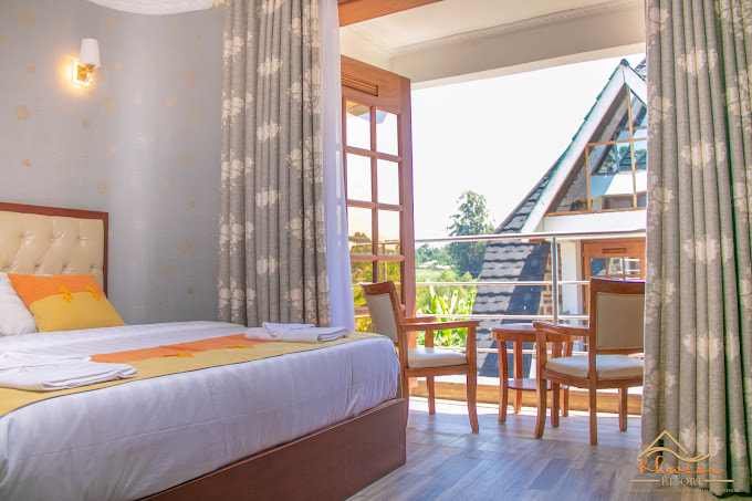 Khwesa Resort And hotel
