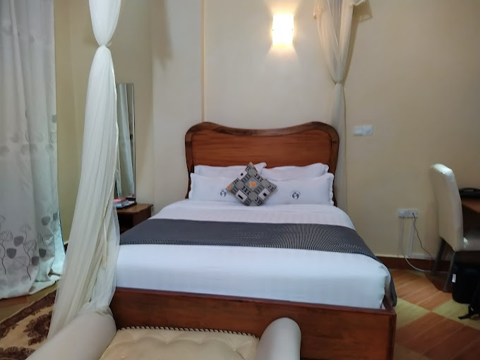 Aturukan Hotel