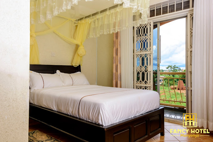 Fancy Hotel Munyonyo