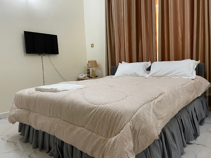 JAFFA SUITES