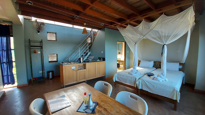 Yellow Haven Lodge